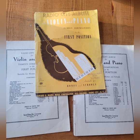 Vintage Antique 1930s Radio City Album Violin Piano Duets Sheet Music 16 Songs - Picture 2 of 8